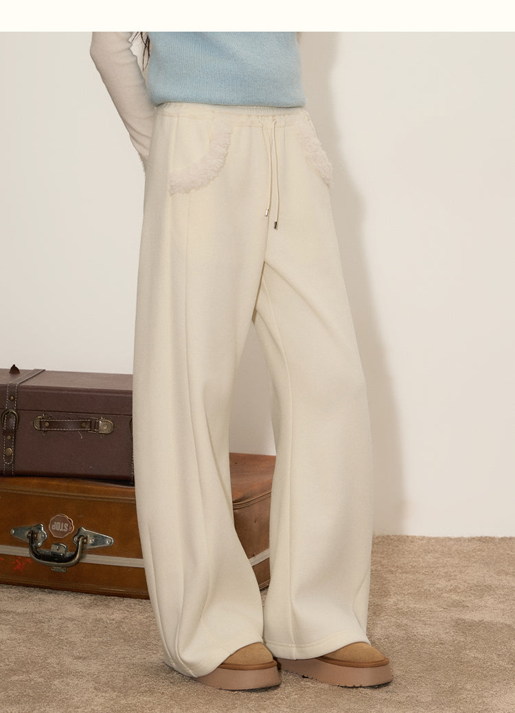 UMOUMO Soft, fleece-lined, curved-leg pants with mushroom print and plush pockets; flattering and versatile everyday pants.