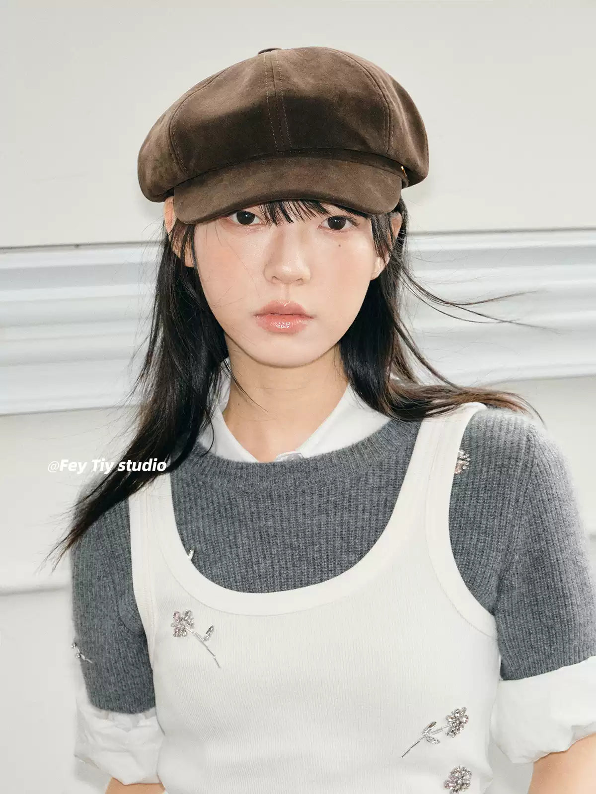 FEITIY Custom designed suede baseball cap, fashion classic style, new autumn and winter style, women's multi-purpose octagonal beret.