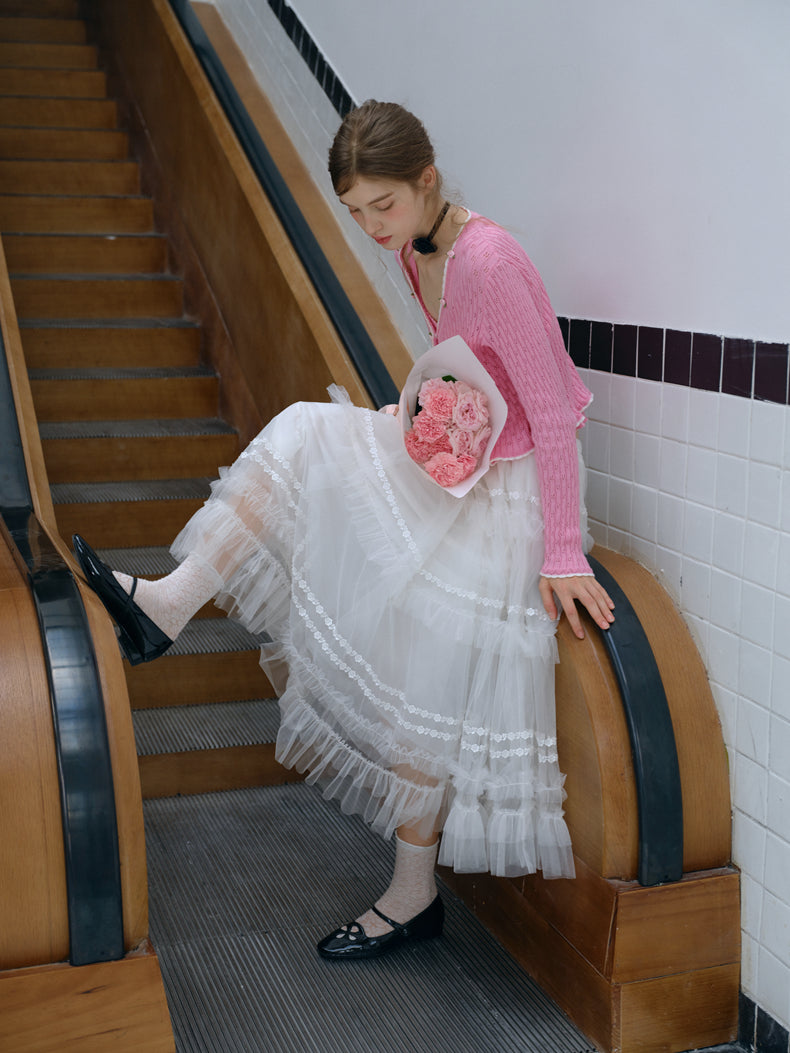 ISISLOVE Unique design, gorgeous white tulle midi skirt, super flowy and layered, perfect for fall.