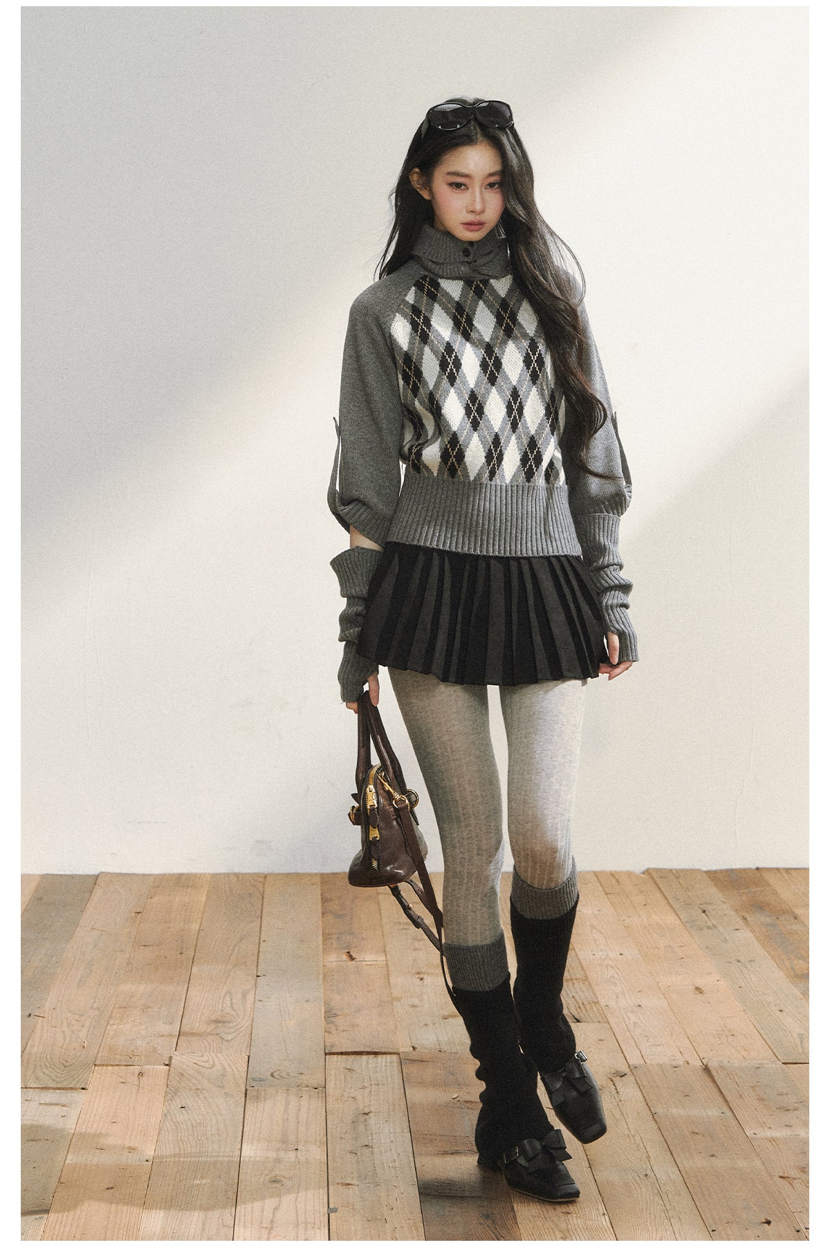 7SHIFTIN Original Design classic diamond pattern half-sleeved knit sweater, student style, slim fit