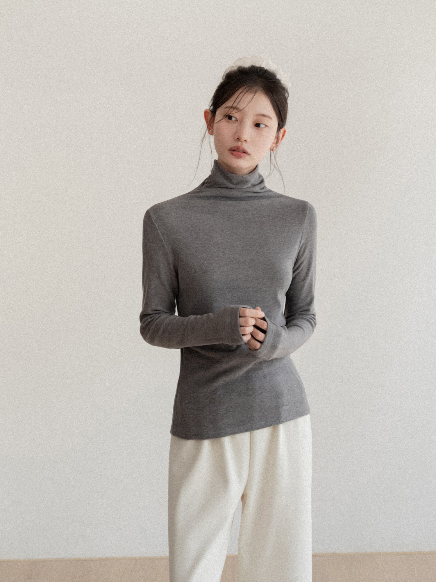 CANTONSTORY Guangzhou Story women's winter retro solid color high-neck long-sleeved T-shirt, new style, loose and warm