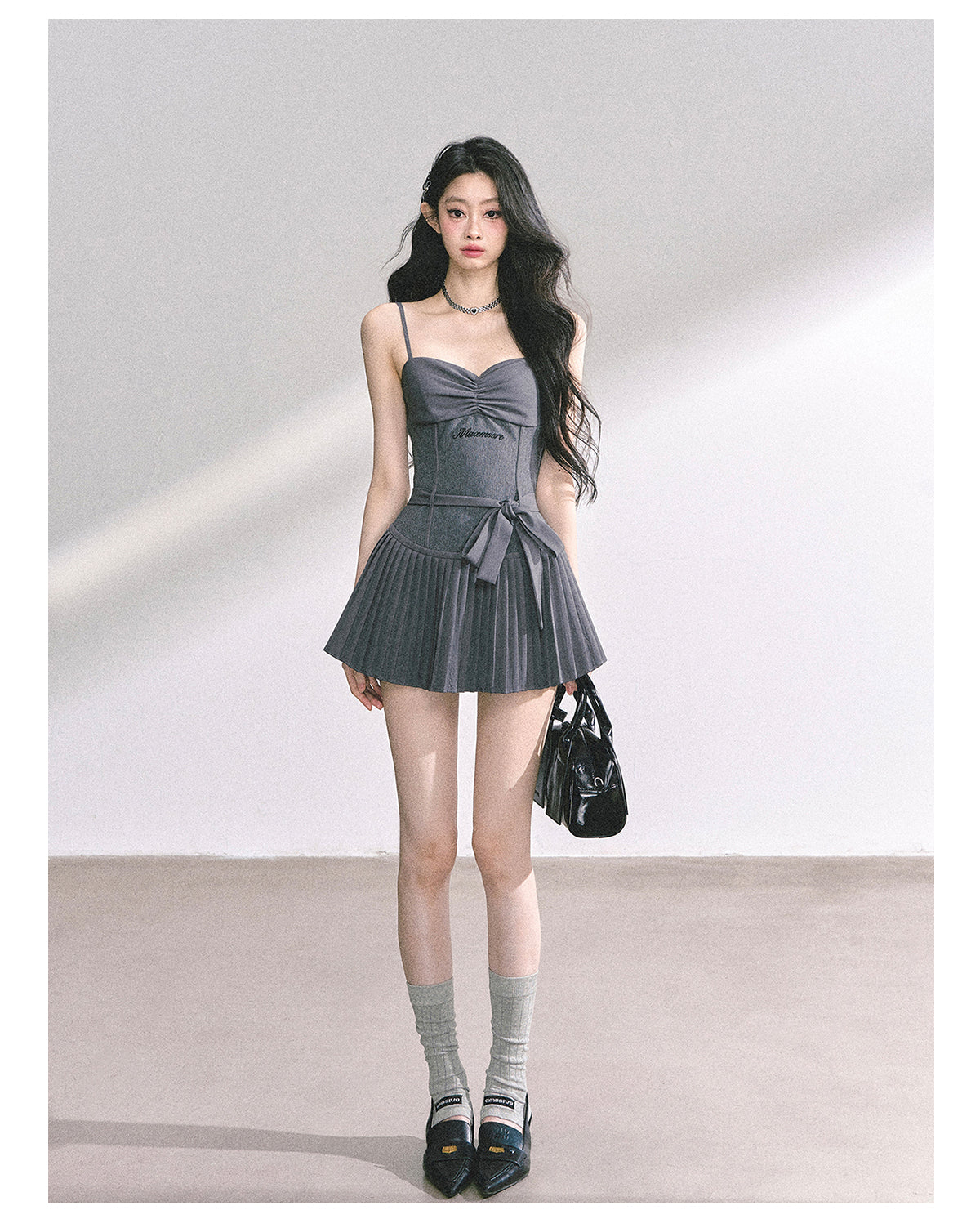 Bold royal idol style dress with straps for women summer slimming puffy and short skirt Shaoyeyan