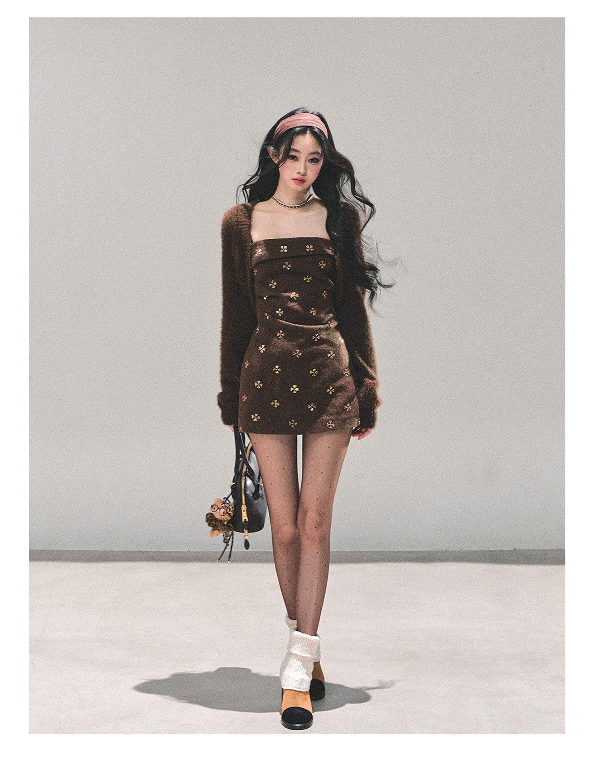 SHAOYEYAN Aomalm Women's "Begonia Blossoms Never Sleep" French Style Woolen Dress, Winter Short Skirt and Shawl.