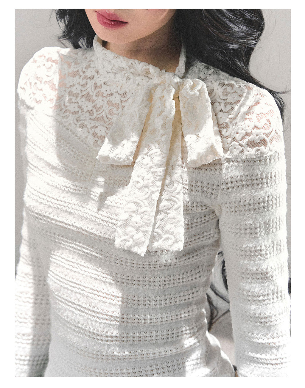 SHAOYEYAN Aomalm Women's "Black and White" French Lace Bow Long Sleeve T-shirt Autumn Tight Bra