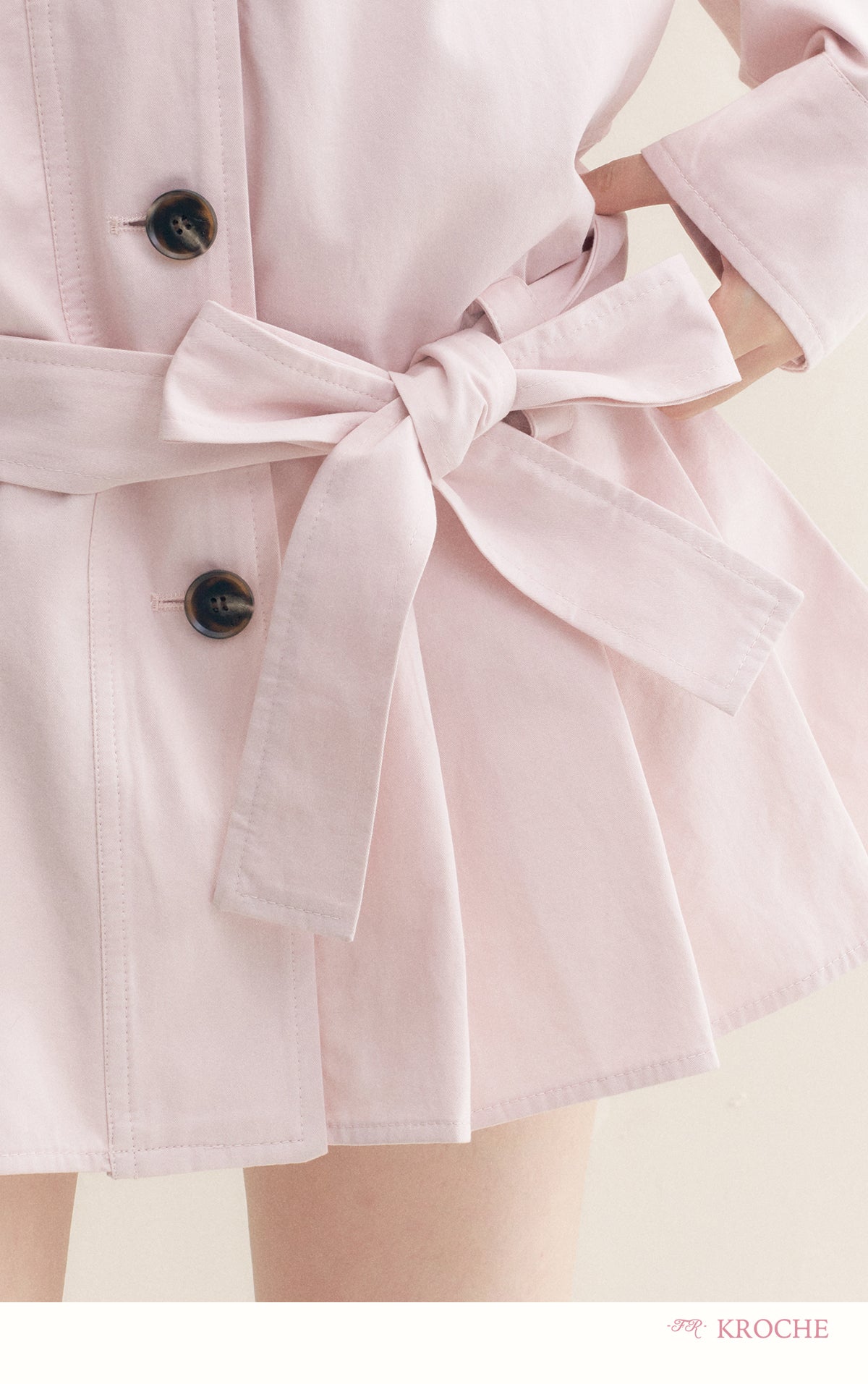 KROCHE 25aw Geek Chic cotton trench coat with stand collar and appliqué embroidery