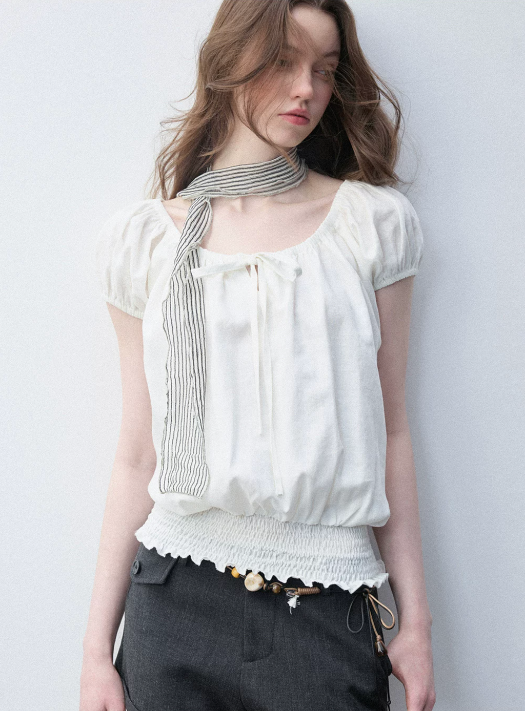 LUAMOSS Korean-style short-sleeved T-shirt with tulip pattern "Lyocell Ramie Blend" for women, breathable and flattering