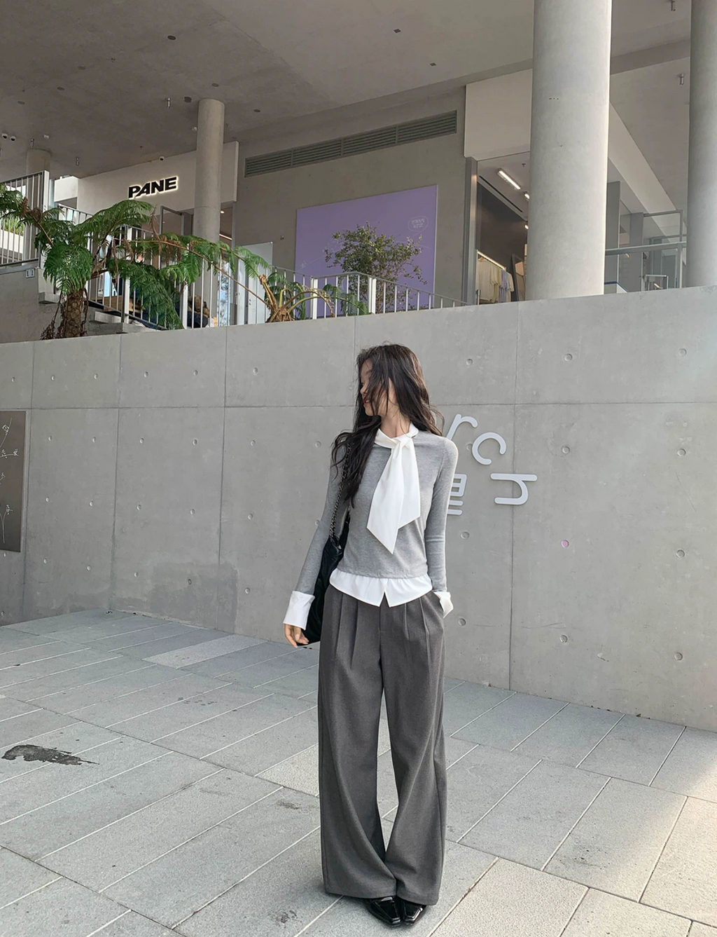 ALOHA HU Women's Lu Jianxi two-piece long-sleeved t-shirt, unique pleated design spring 2026.