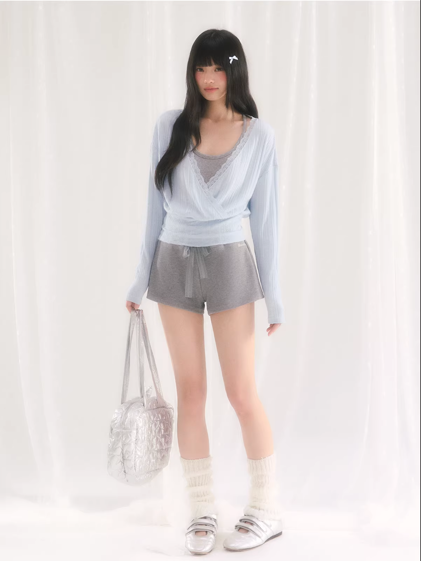WEEKENDHUB Two-piece set includes a loose spring V-neck tank top and elegant long-sleeve T-shirt with lace trim