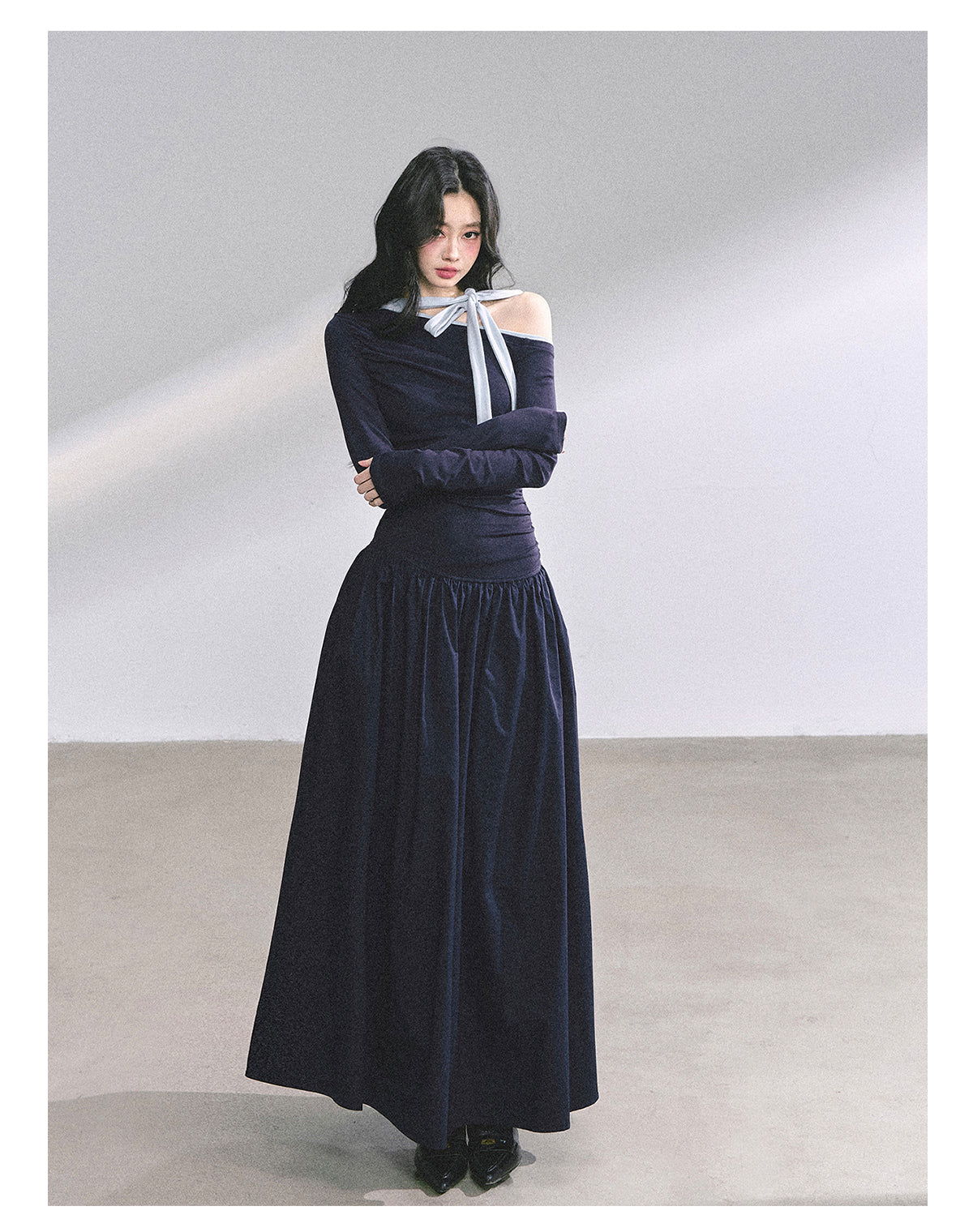 Shaoyeyan Vintage Retro Style Off-the-shoulder Long Sleeve Dress Fits and Cool for Royal Sisters Autumn Slim Waist Long Dress