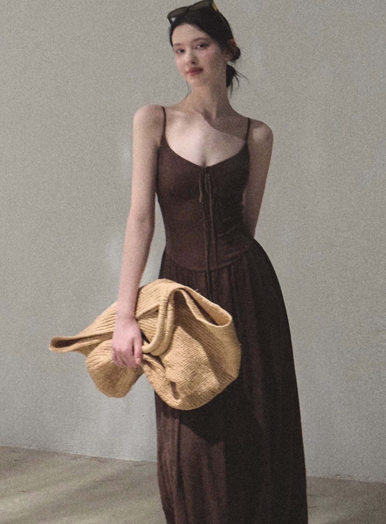 OAKMOO "The Passing Flower Shop" - Backless maxi dress, Bohemian Resort style, vinyl jacquard material, fitted waist.