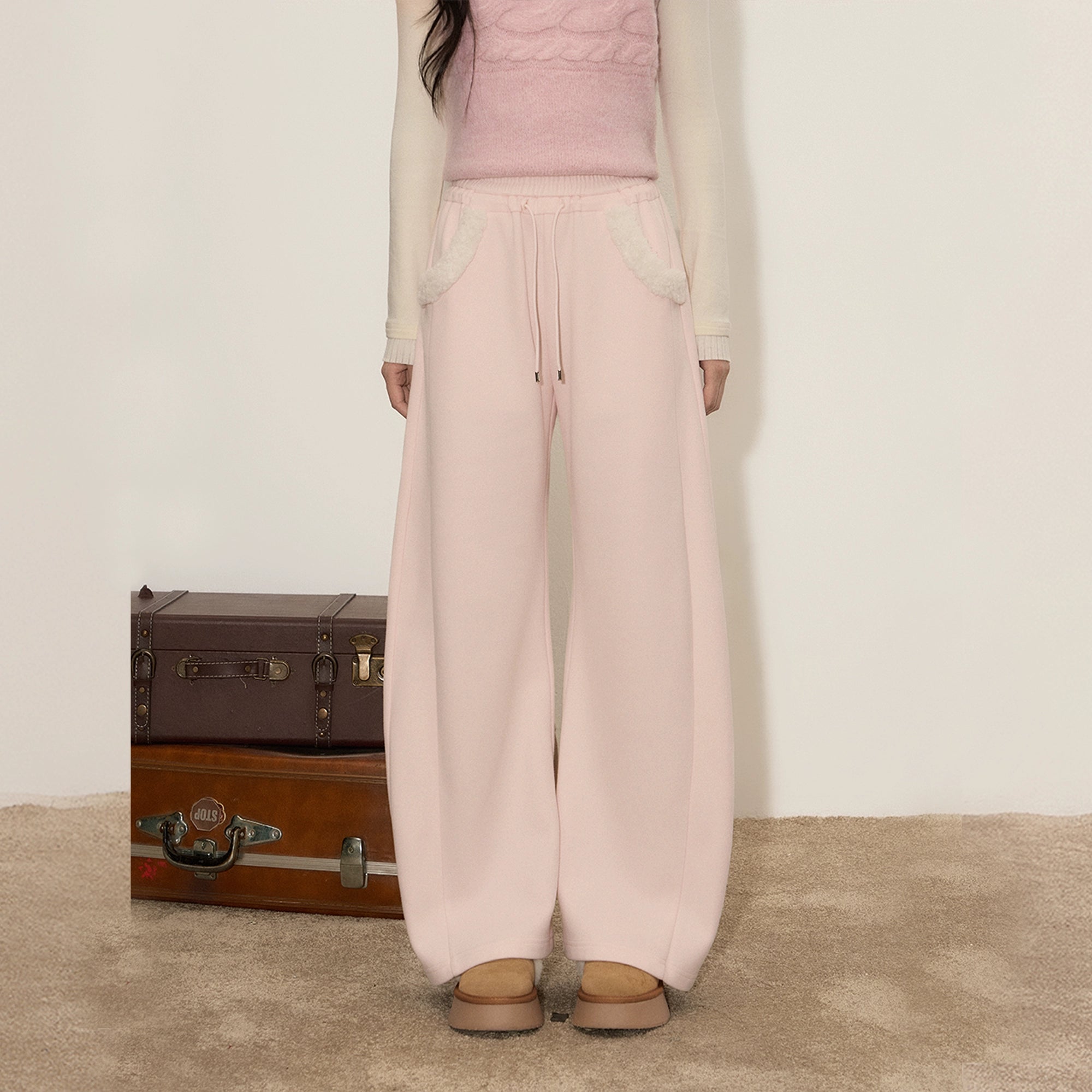 UMOUMO Soft, fleece-lined, curved-leg pants with mushroom print and plush pockets; flattering and versatile everyday pants.