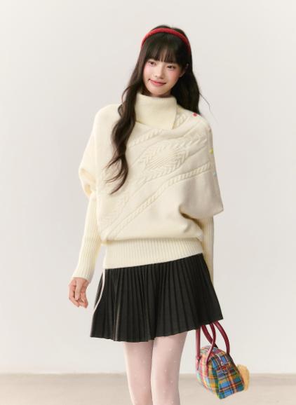 UMOUMO Loose fit ivory knit sweater with asymmetrical hem and collar, multicolor button-down cape sweater