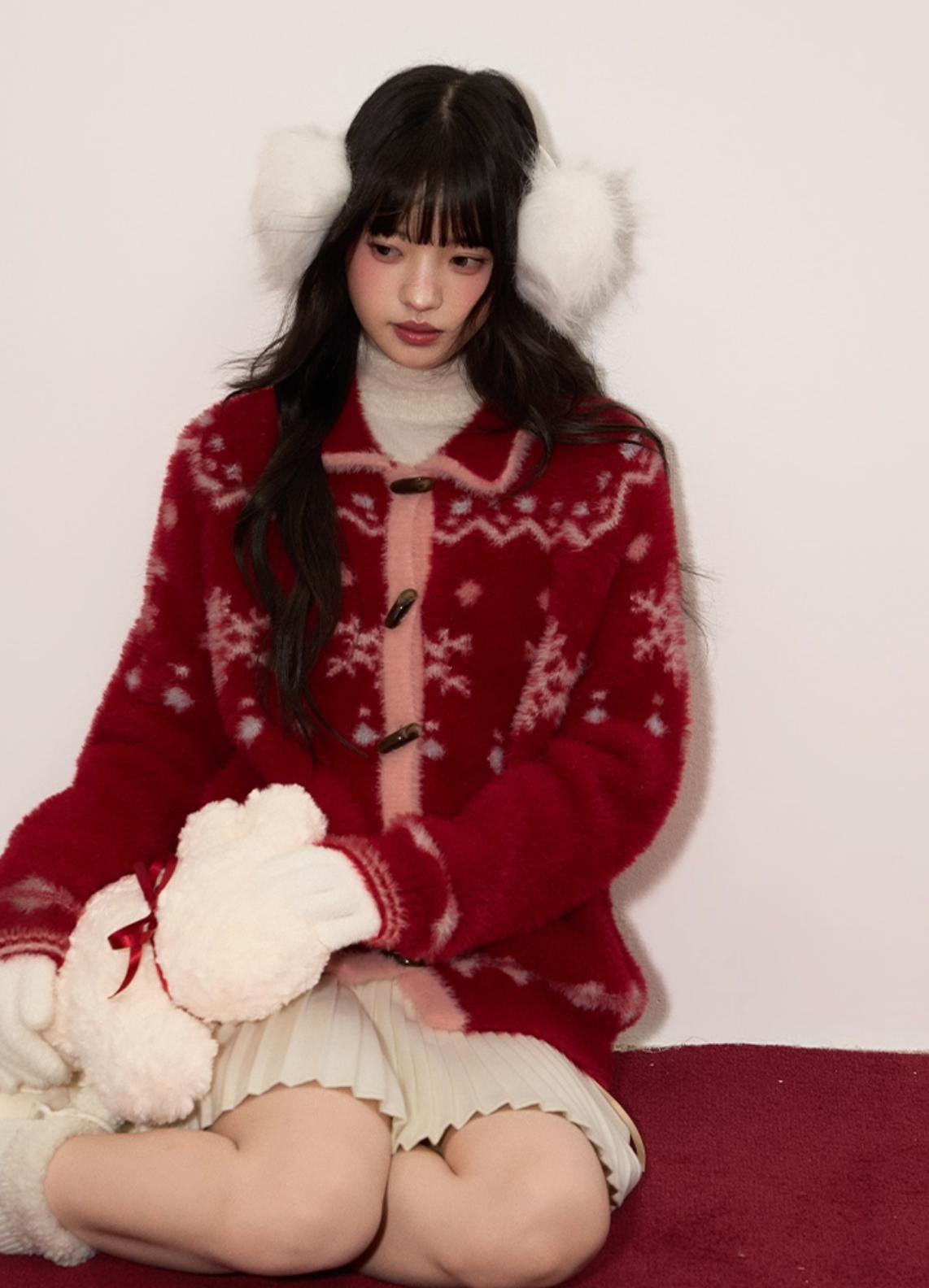 UMOUMO [Christmas & New Year Collection] Umoum Fair Isle Snowflake Mushroom Soft and Versatile Red Faux Mink Cardigan