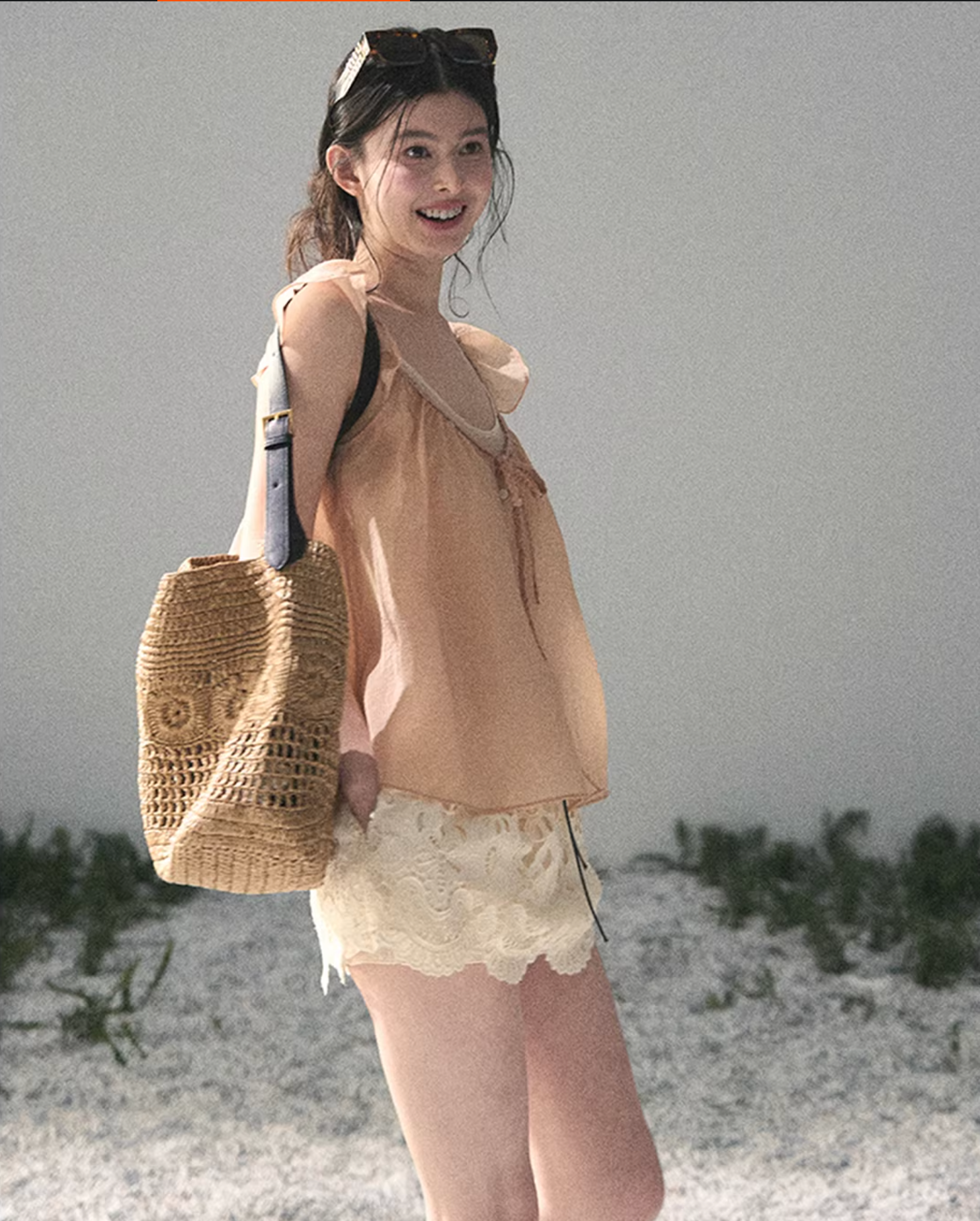 SHAOYEYAN Women's "Your Whisper" French two-piece set, including short-sleeved t-shirt and sleeveless summer babydoll top