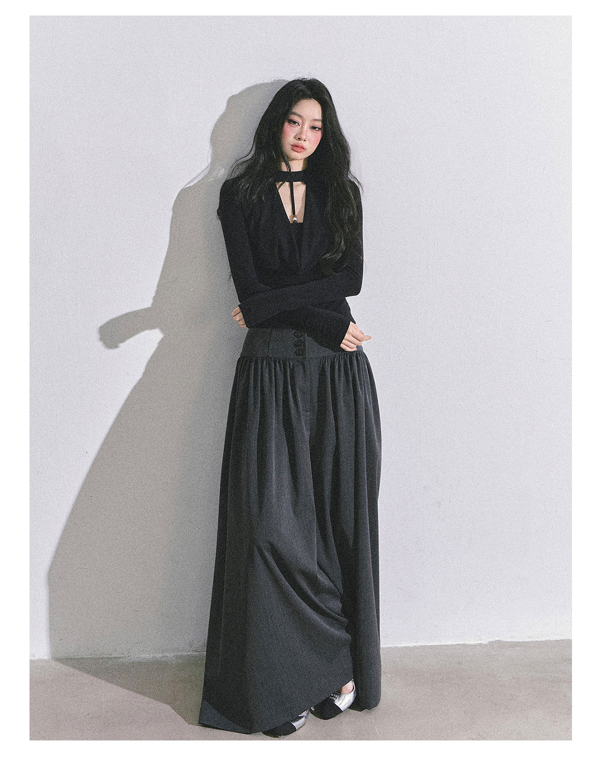 SHAOYEYAN Women's Sexy Fake "Baddie Hot Girl" Two-piece Long Sleeve T-shirt, Autumn Black Top