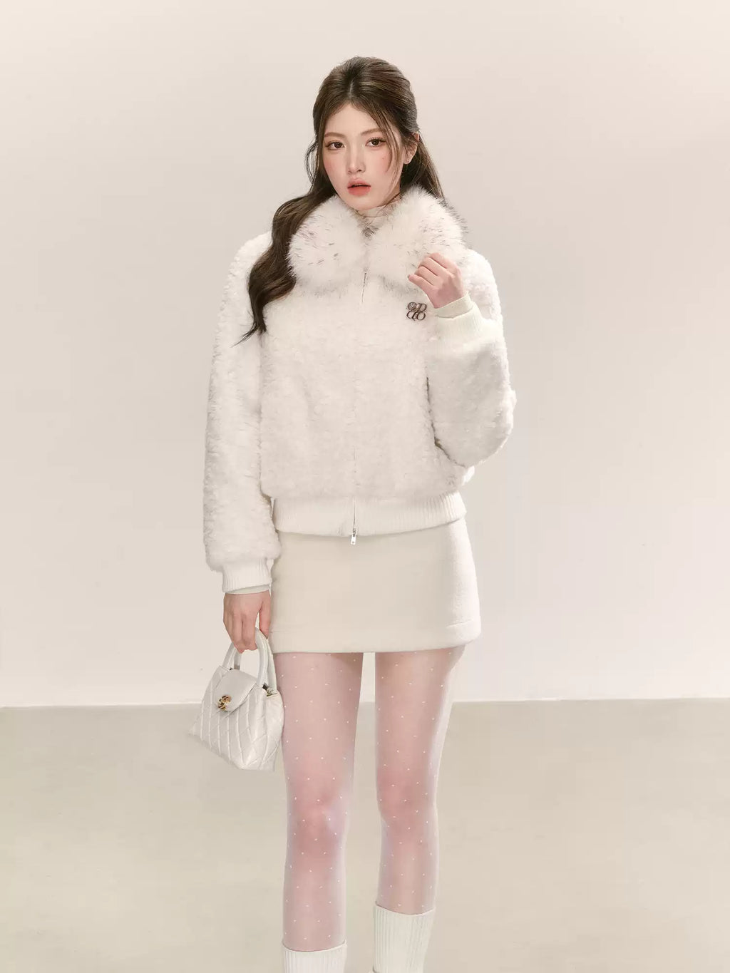 QDQD Cute Korean style short fur collar coat, thick and warm for fall and winter, super cute velvet coat