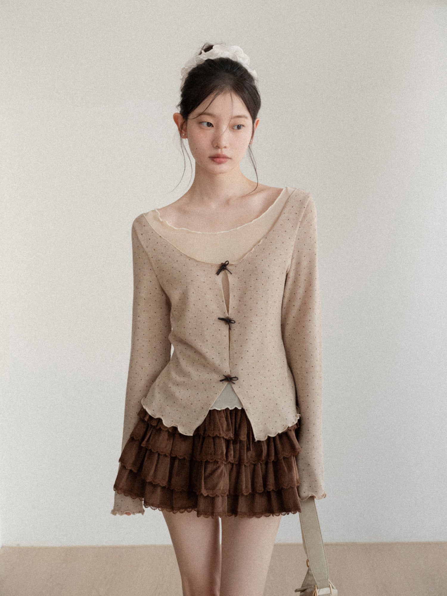 CANTONSTORY New winter style sweet apricot high-waisted midi dress for women, tight-fitting A-line dress, short skirt