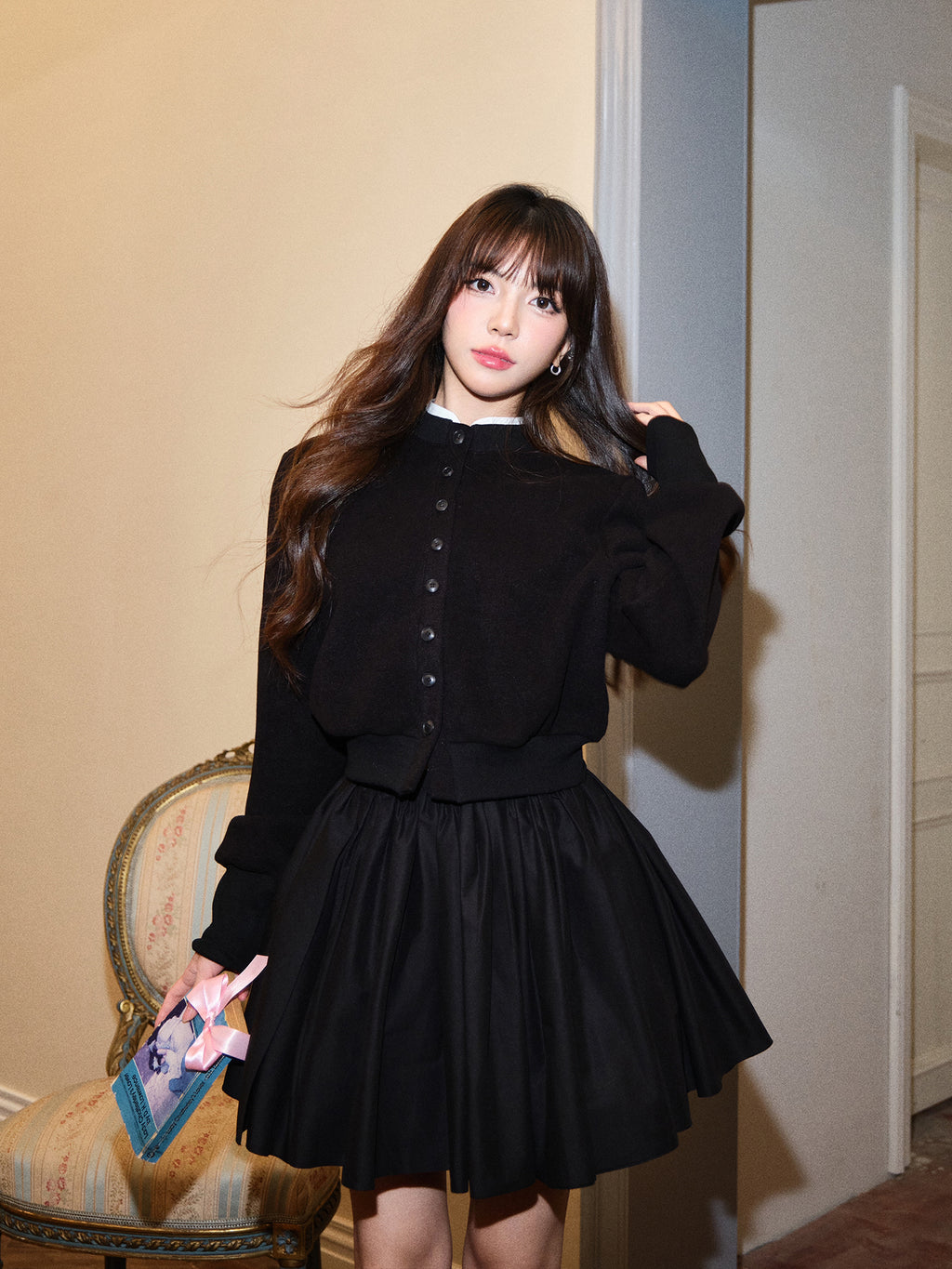 Avenement Korean croptop cardigan for women early autumn