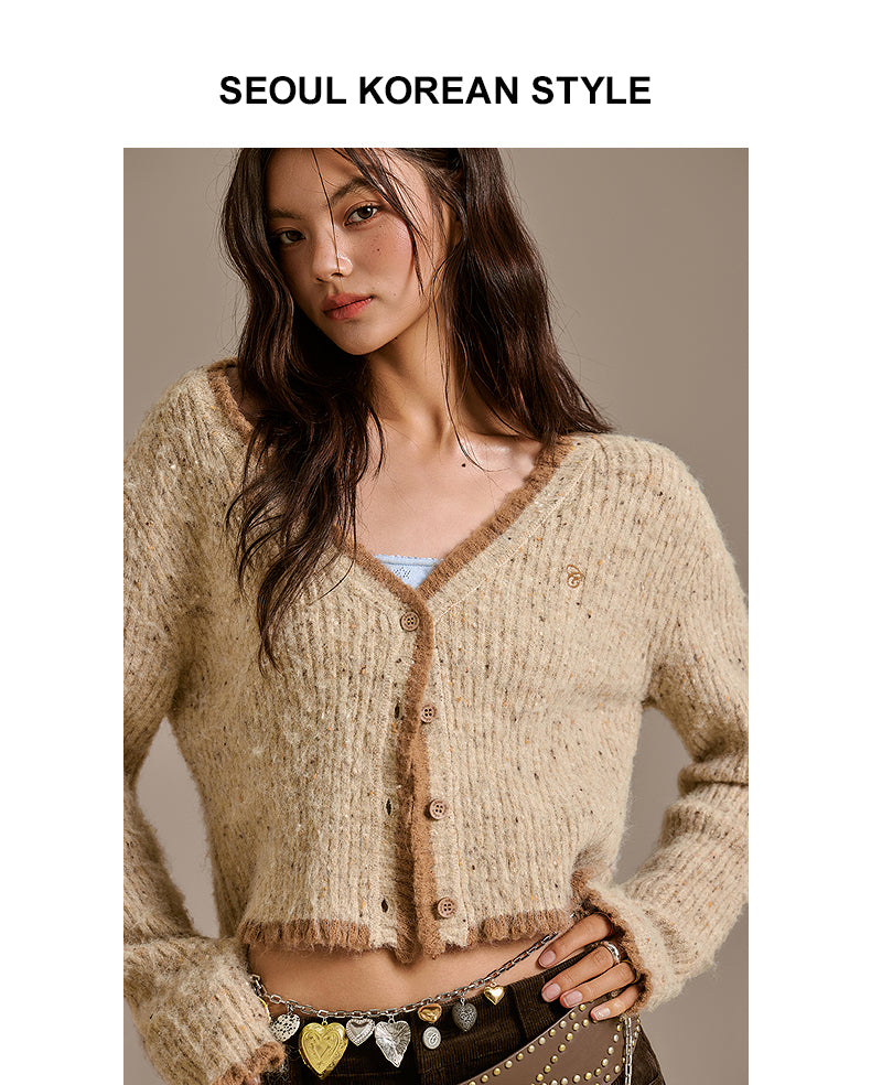 CHUU VネックセーターChuuホットガール女性冬2025新着ファッショナブルなショートカーディガンセーターで年齢を減らす