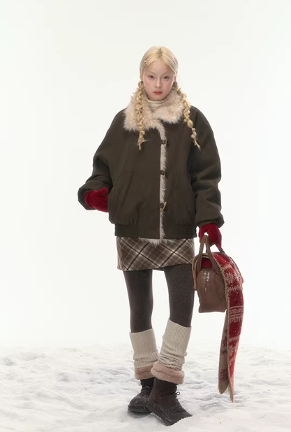 CANSTOREGIRLS Canned Goods 'Caramel Taro Milk Puff' stand-collar winter coat with horn buttons, made of cotton and PU leather, short style.