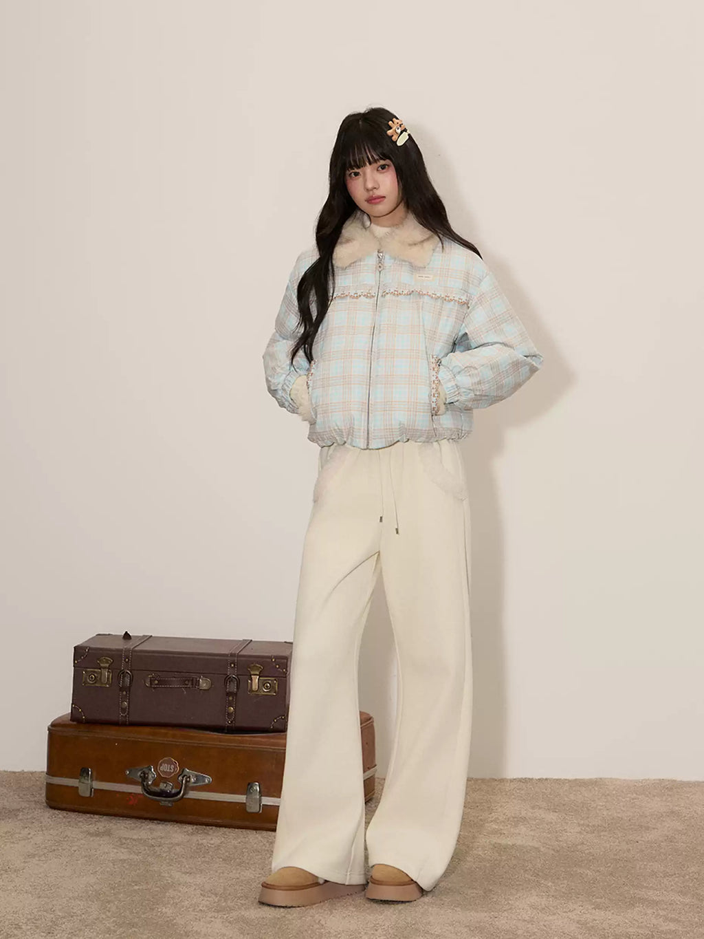 UMOUMO Soft, fleece-lined, curved-leg pants with mushroom print and plush pockets; flattering and versatile everyday pants.