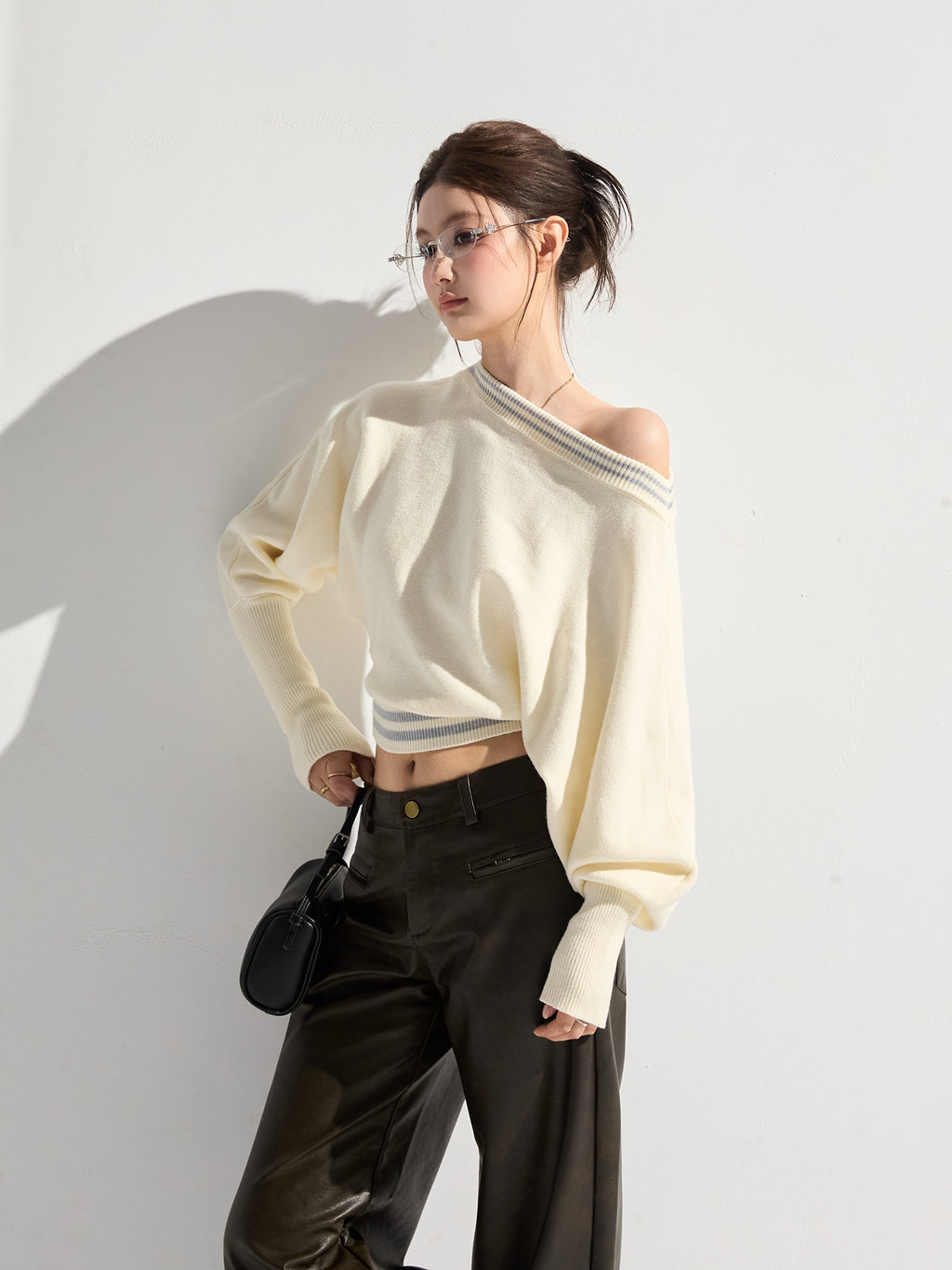 Therous new autumn women's soft and short off-the-shoulder casual multi-purpose striped sweater