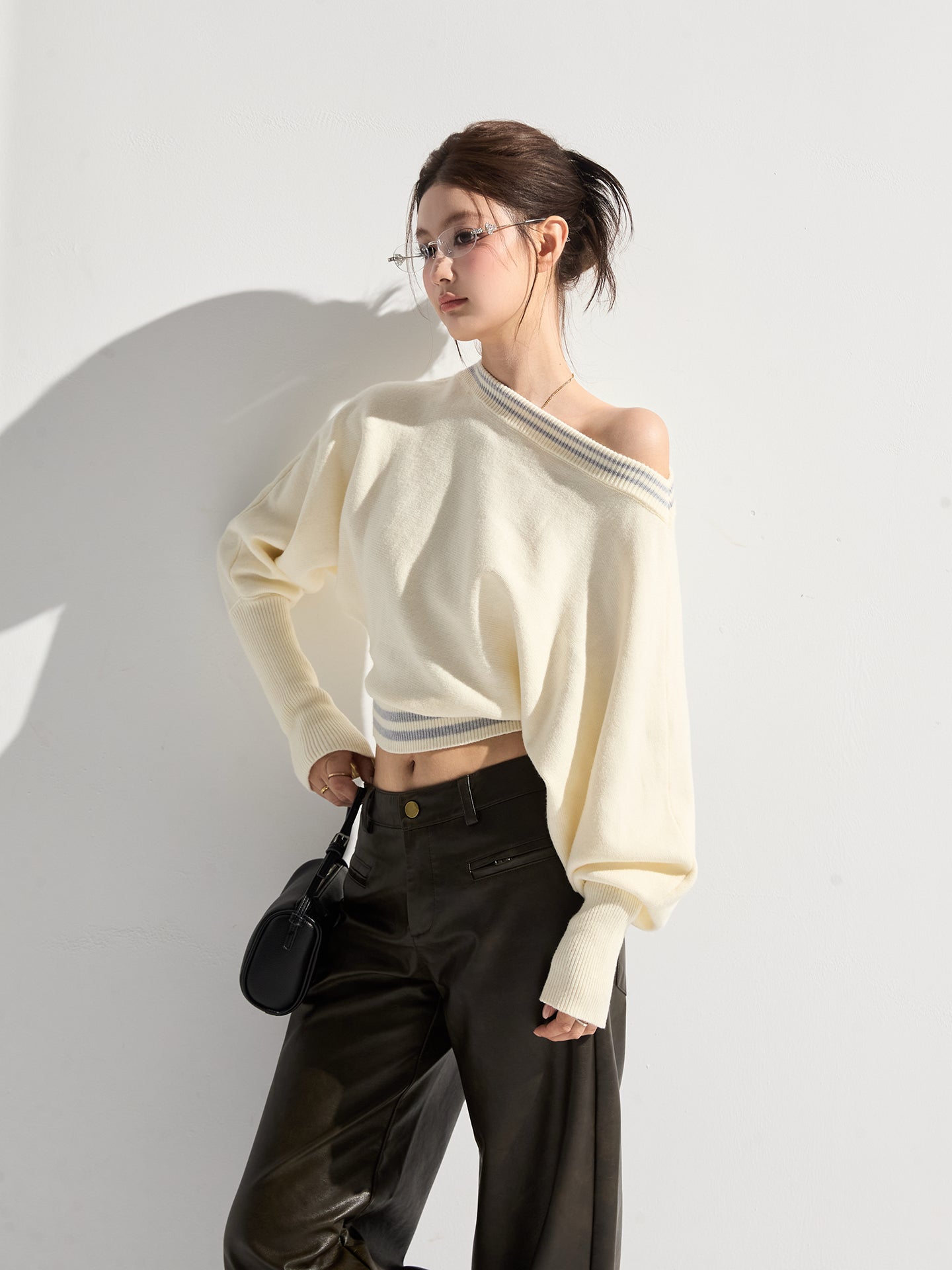 Therous new autumn women's soft and short off-the-shoulder casual multi-purpose striped sweater