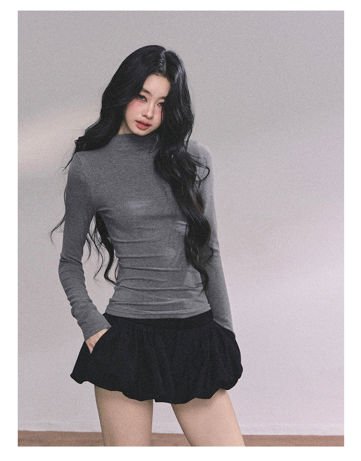 High-quality round-leg French-style off-the-shoulder, slim-fit, short-sleeved summer men's t-shirt for women SHAOYEYAN