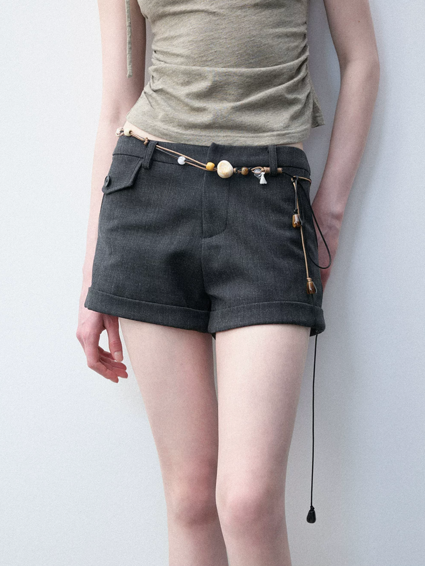 Luamoss High-quality women's "wool-blend" shorts, high-waisted, versatile, figure-flattering, with pockets, A-line silhouette.