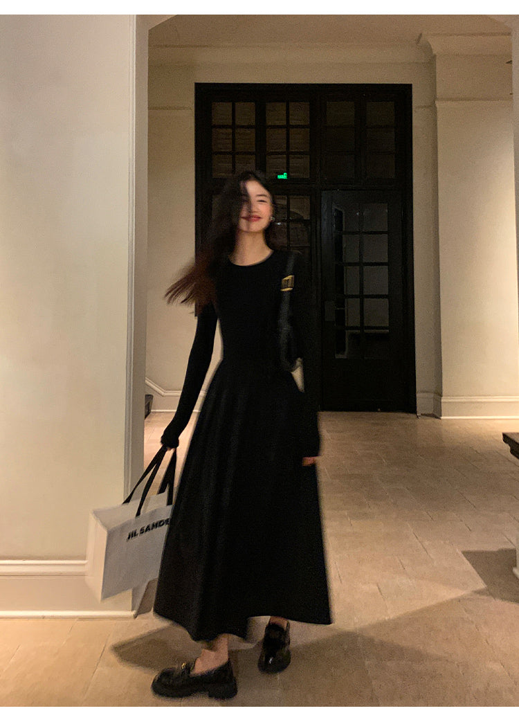 High-end long-sleeved dress for women with slim waist and Hepburn style Pusumede long dress