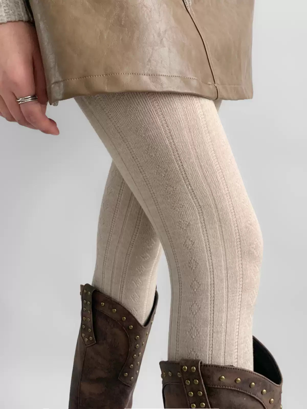 Multicolored autumn and winter tights with diamond pattern