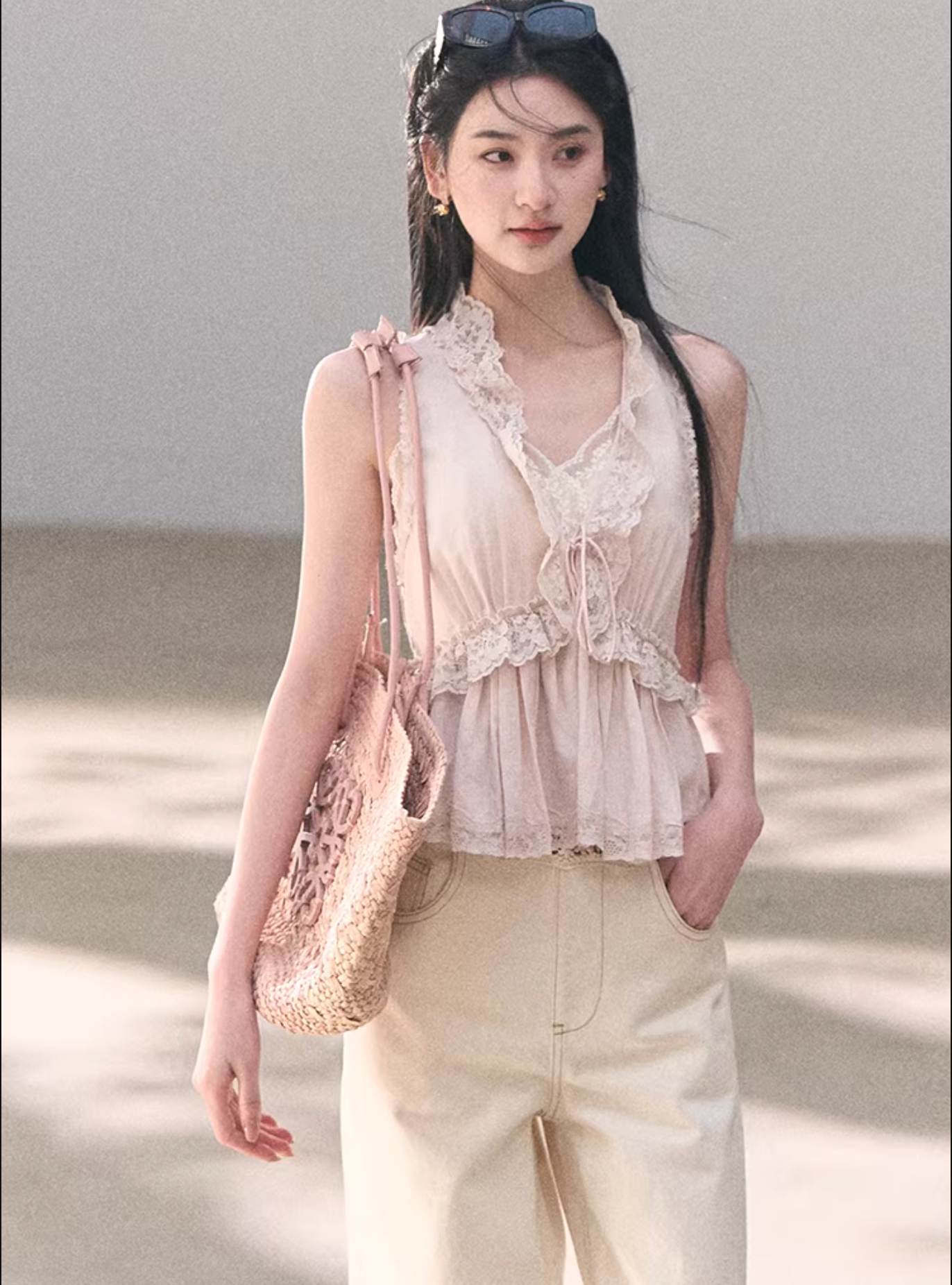 OAKMOO Turtleneck tank top in thick lace lyocell linen.