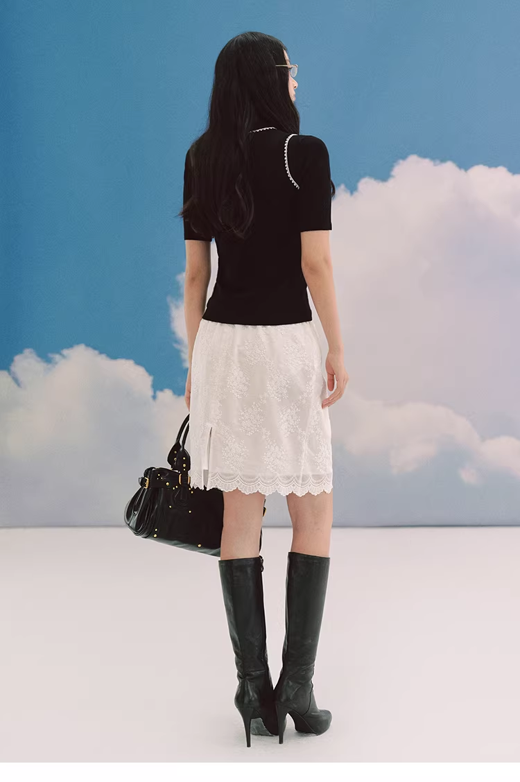 LaluneDuCiel Women's Chestnut Brown Fitted Short-Sleeve High-Neck Tank Top