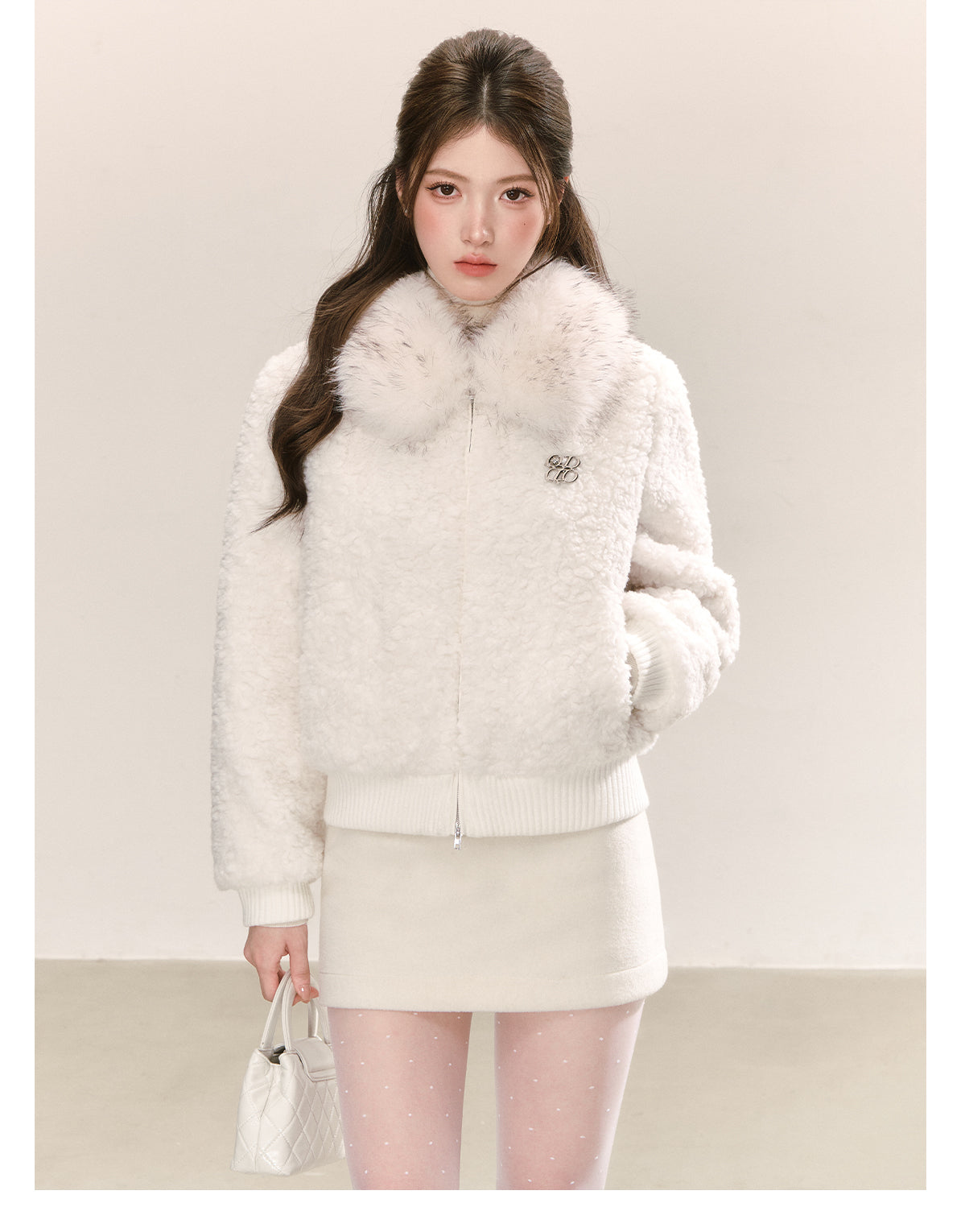 QDQD Cute Korean style short fur collar coat, thick and warm for fall and winter, super cute velvet coat