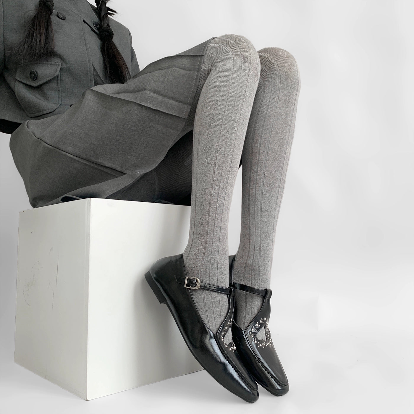 Multicolored autumn and winter tights with diamond pattern