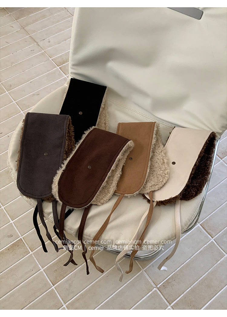 Zhang Yuanying style fleece earmuffs for women, perfect for cycling, warm and comfortable in winter.