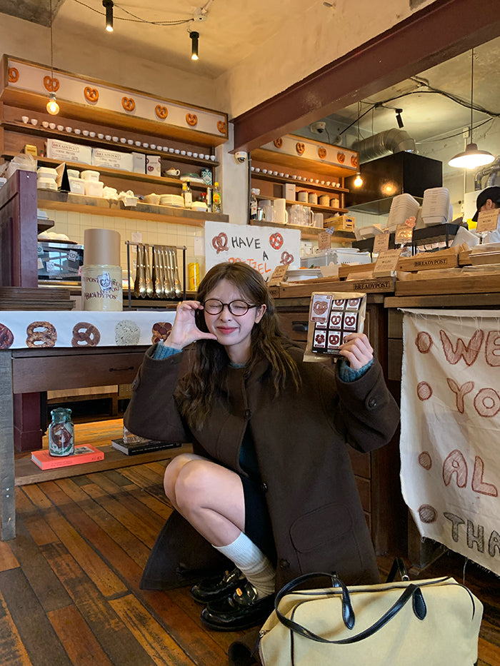 RAINY Women's Classic Single Breasted Hooded Wool Coat, Winter Design, Classic Style, Loose Fit, Versatile Wool Coat