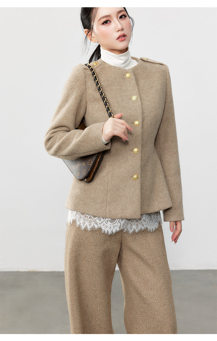 New fashion classic style woolen coat and lace turtleneck autumn and winter t-shirt set, high-end waist-hugging fit for women Yuzhi
