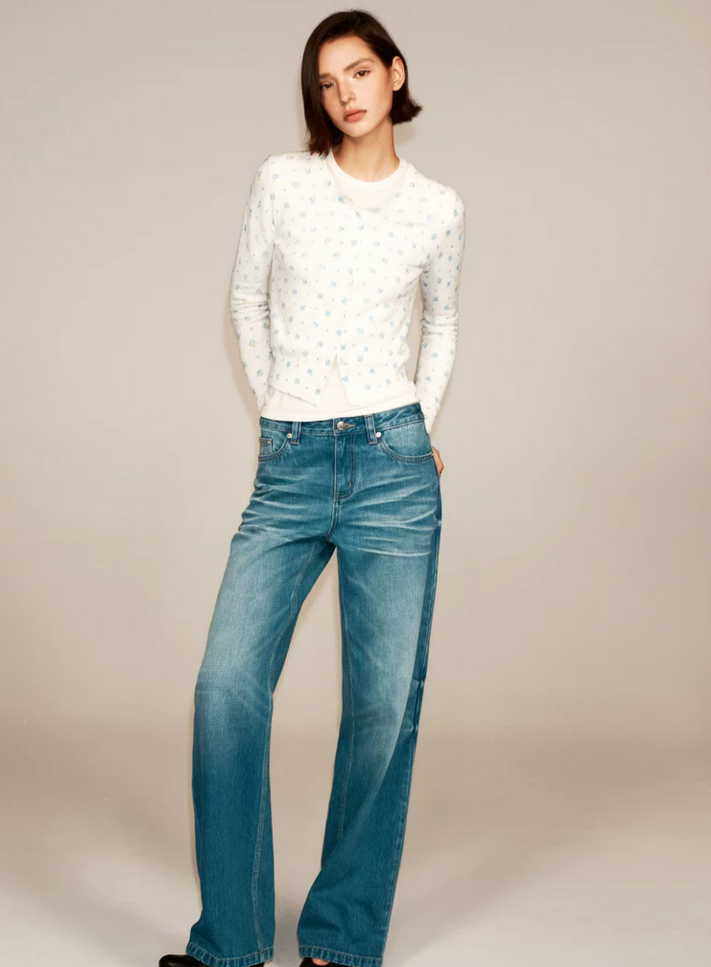PUKI PUKI cardigan with floral pattern, slim chiffon shoulders and round neck