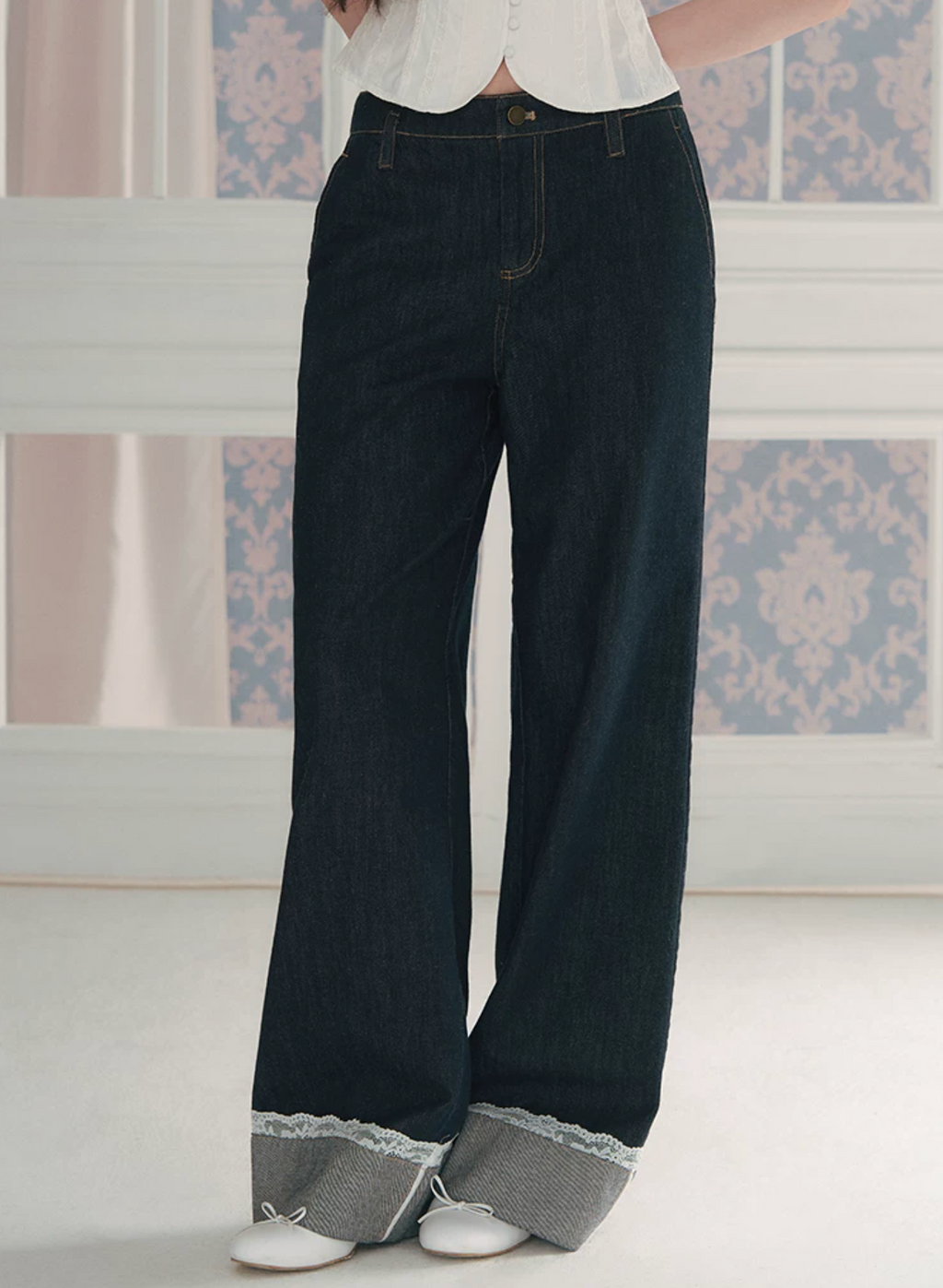 LaluneDuCiel The balance between sweet and cool, soft and skin-friendly material, mid-waist jeans style