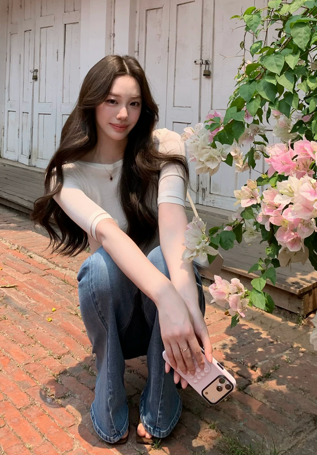 LaluneDuCiel Simple half-sleeve sweater, solid color, off-shoulder, flattering, versatile