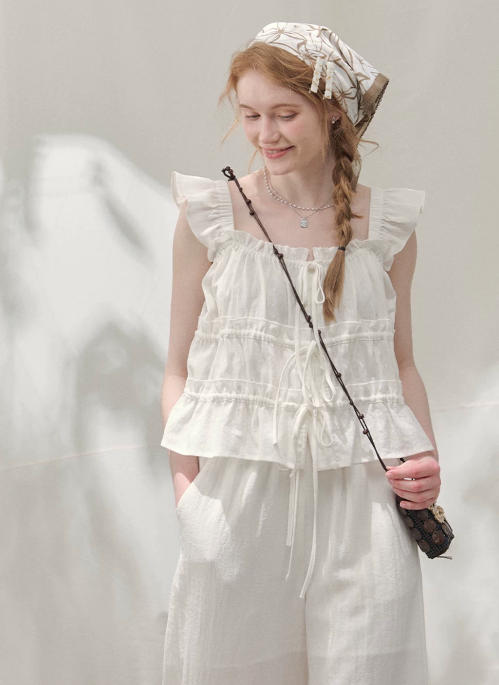 LOLOL "Dreamy Lace" white short-sleeved t-shirt with flutter sleeves - Elegant and fashionable design for women.