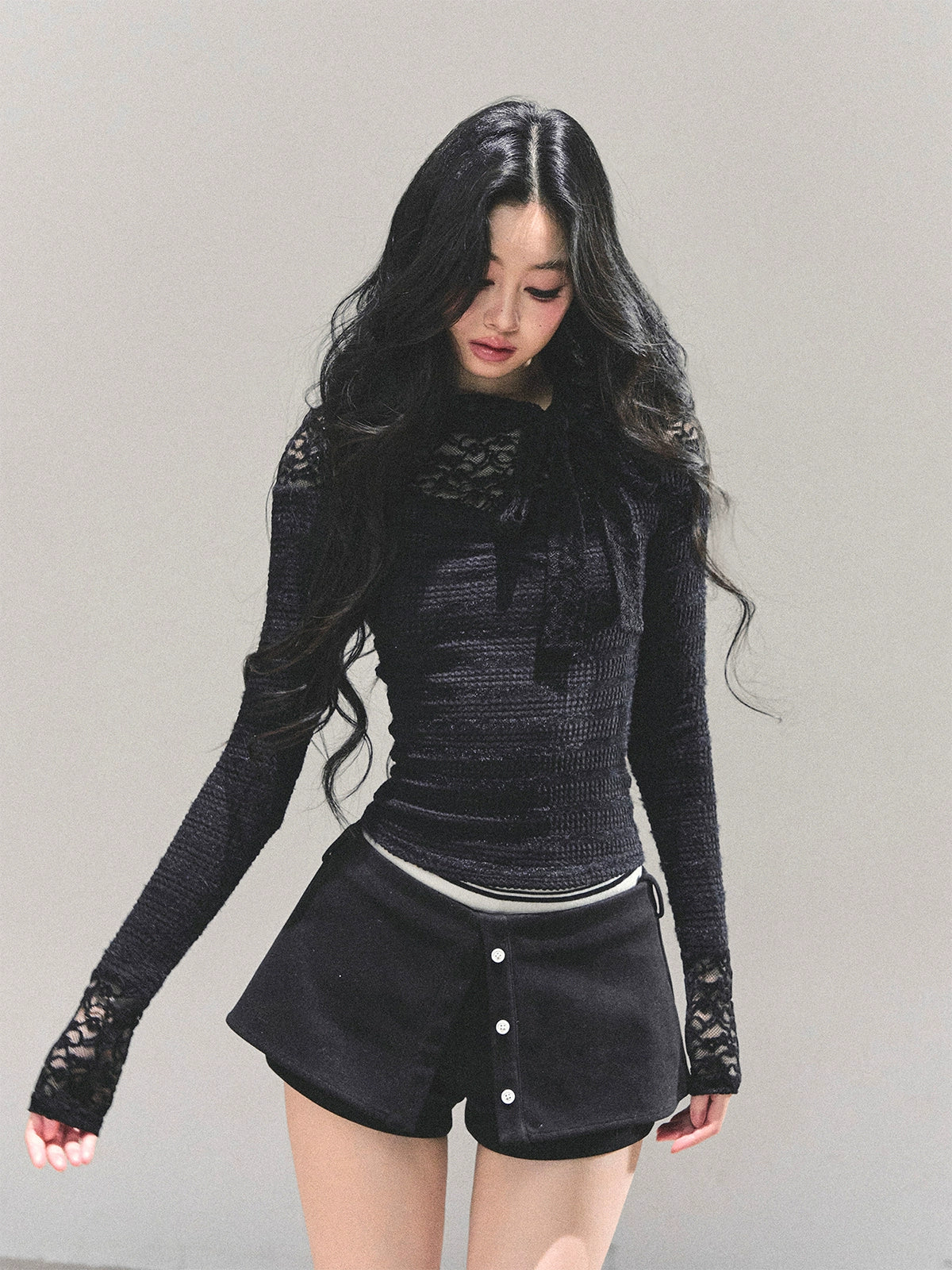 SHAOYEYAN Aomalm Women's "Black and White" French Lace Bow Long Sleeve T-shirt Autumn Tight Bra