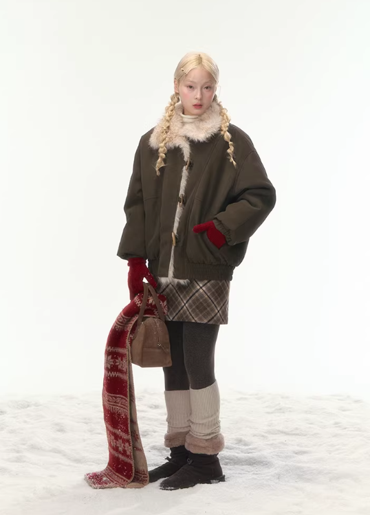 CANSTOREGIRLS Canned Goods 'Caramel Taro Milk Puff' stand-collar winter coat with horn buttons, made of cotton and PU leather, short style.