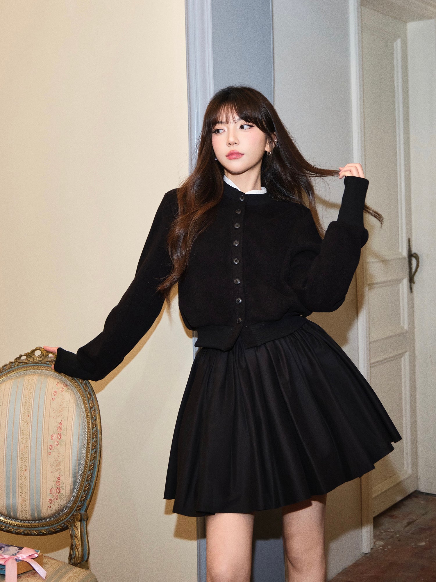 Avenement Korean croptop cardigan for women early autumn