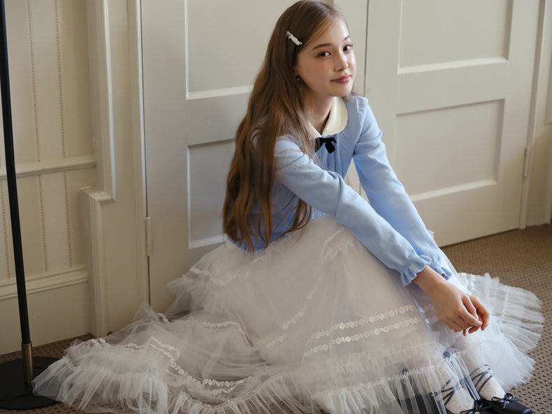 ISISLOVE Unique design, gorgeous white tulle midi skirt, super flowy and layered, perfect for fall.