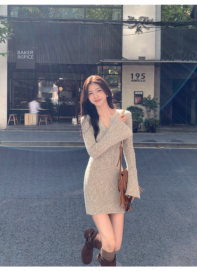 MULVAN MULVAN Women's Sexy V-Neck Sweater Dress, Fall/Winter, Slim Fit, Waistband, Bodycon Mini Skirt