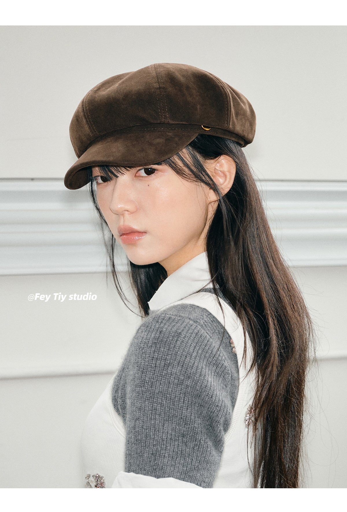 FEITIY Custom designed suede baseball cap, fashion classic style, new autumn and winter style, women's multi-purpose octagonal beret.