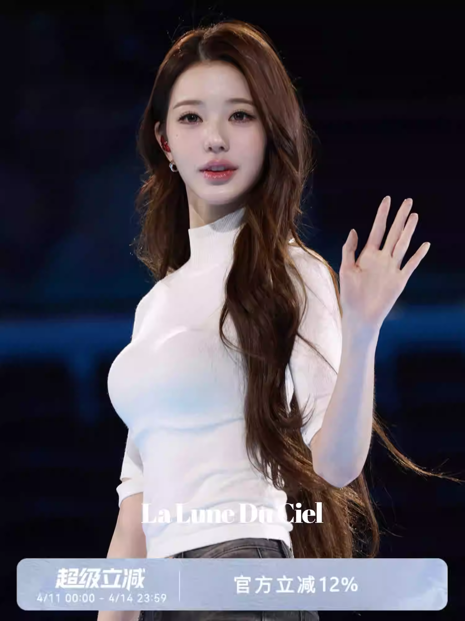LaluneDuCiel [Truong Nguyen Anh's style] High-neck sweater for women, solid color, flattering.