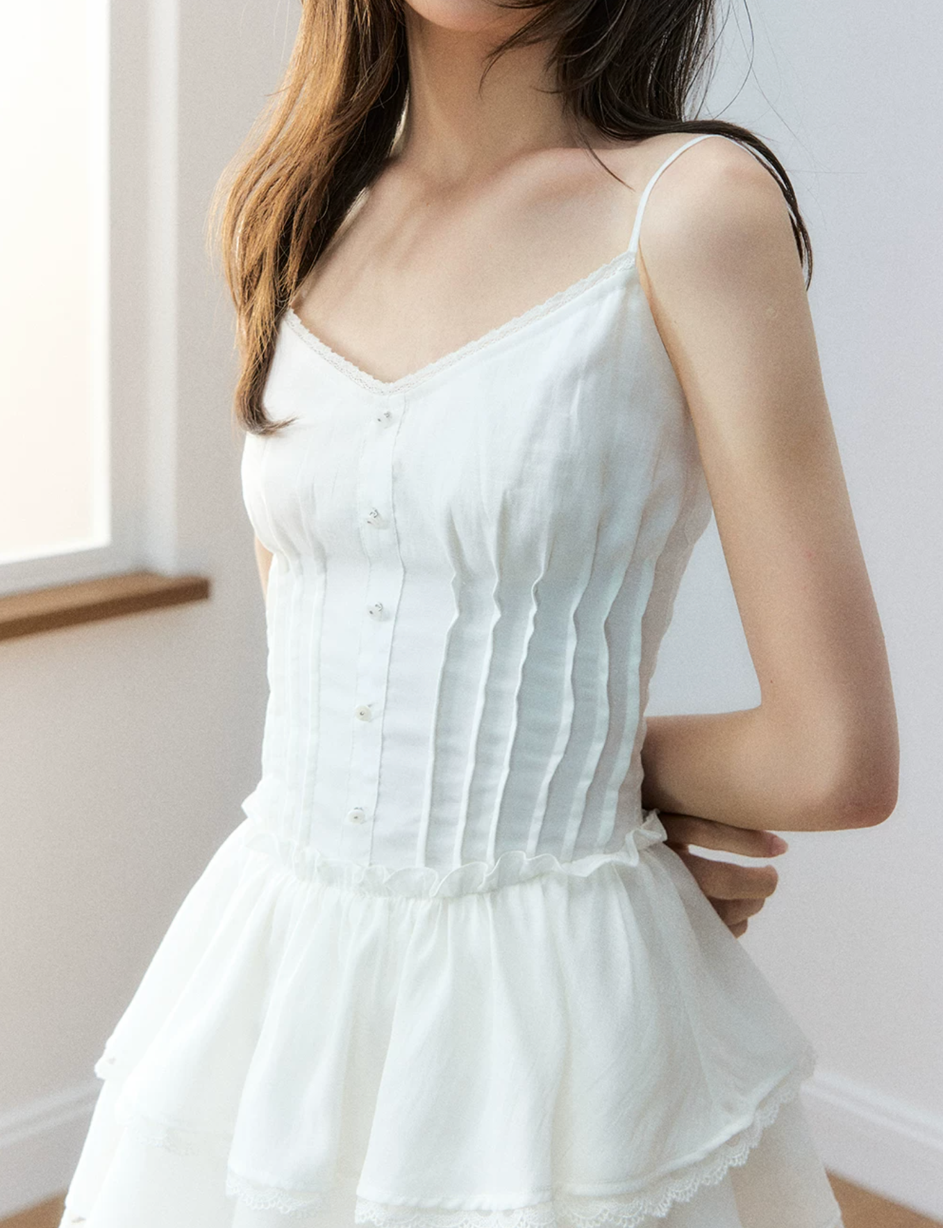 Soote Season White tank top and long skirt set in Original Resort linen